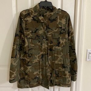 Camouflage women jacket